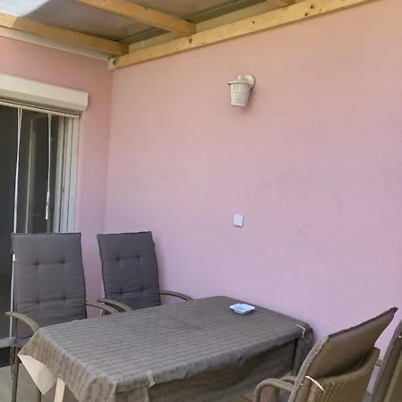 Siofokbl53apartman דירה *
